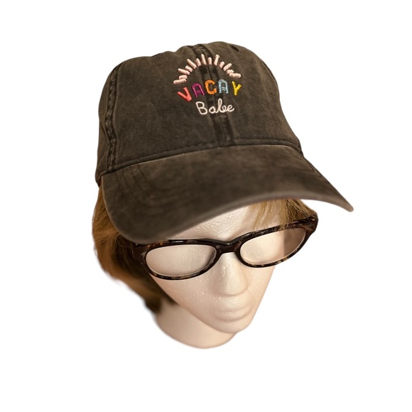 Vacay Babe Black Hat BNWT - Picture 3 of 5